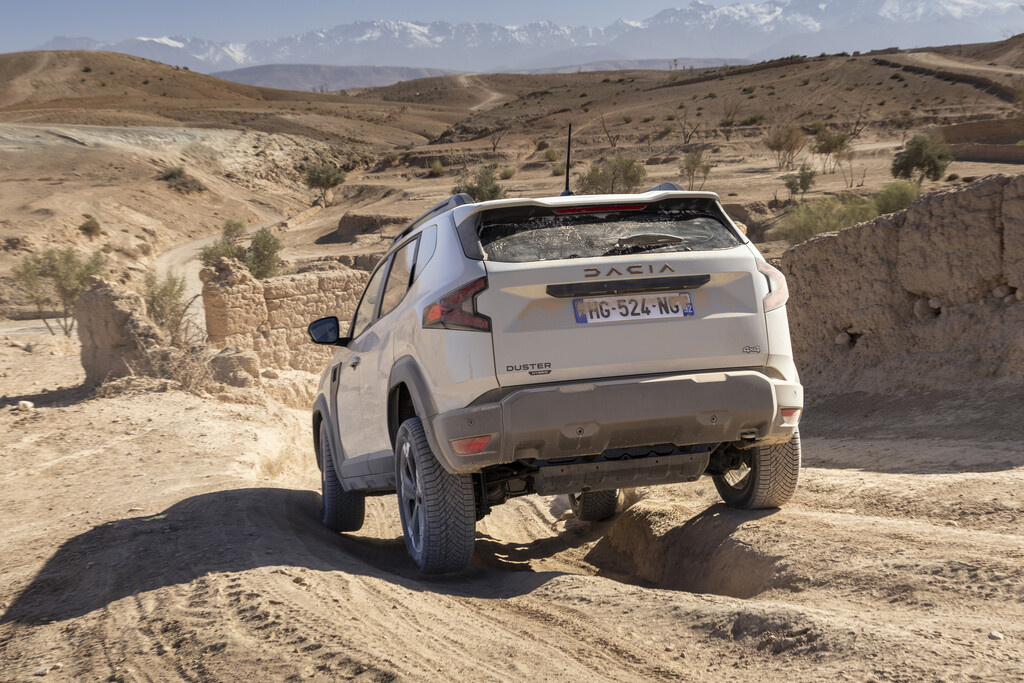 Duster Hybrid-G 150 4x4 