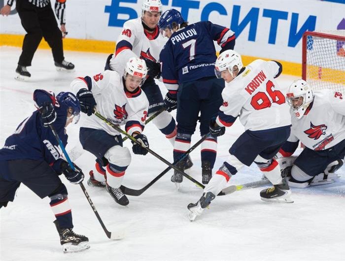    ФОТО: пресс-служба ХК "Лада"