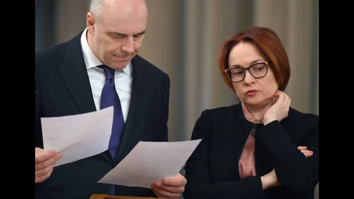 Бюджет на грани, ставка под замком: публичный конфликт Силуанова и Набиуллиной