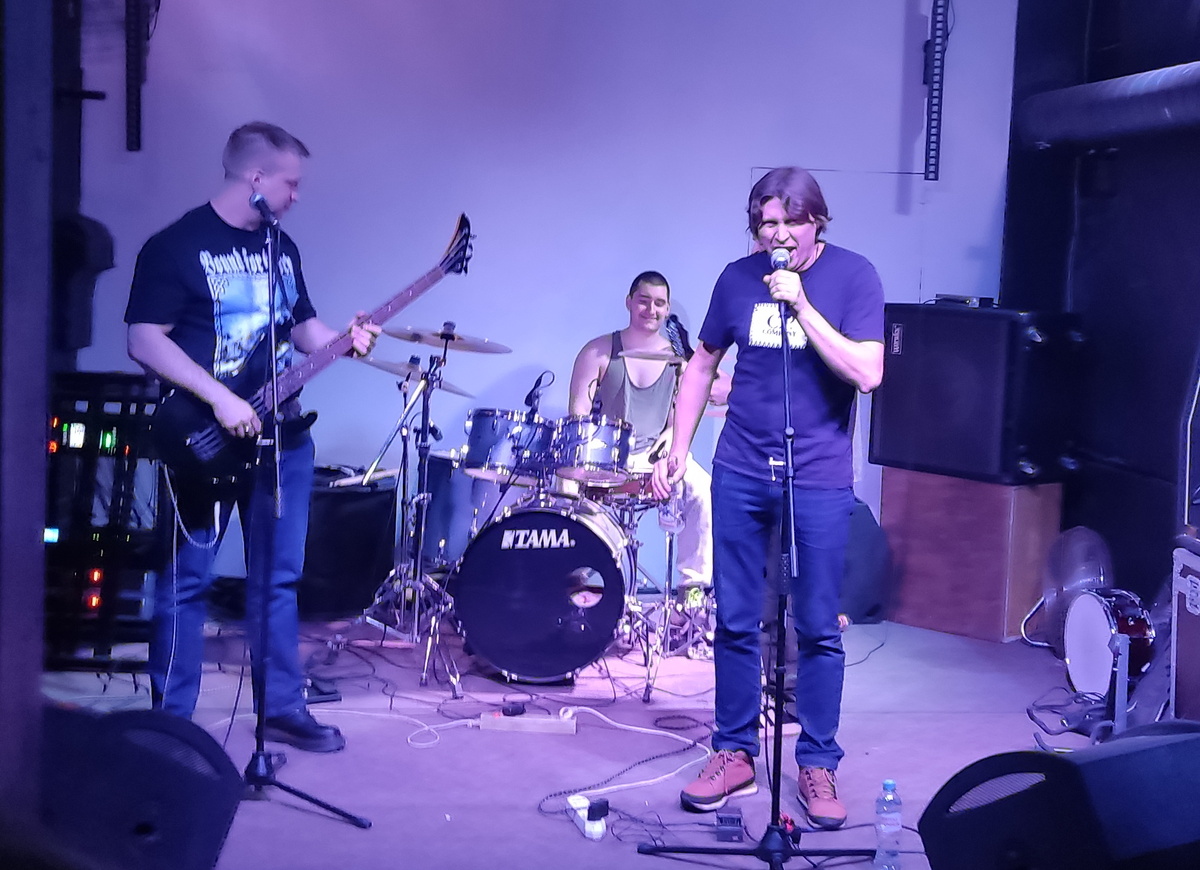 ДЭНИ БЕШАНЫЙ ОРКЕСТР, клуб «Cargo Cult». Концерт в Нижнем Новгороде 12.12.2025 