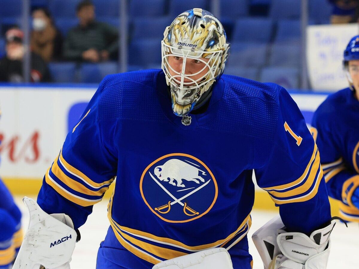    Хоккеисты "Баффало Сейбрз" | © Фото : twitter