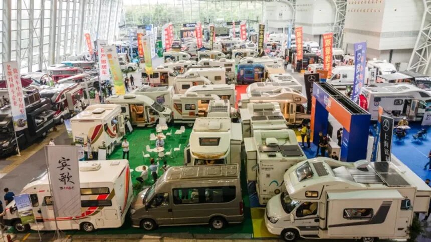  📷    Выставка автодомов в Ухане. Фото hea.china.com.