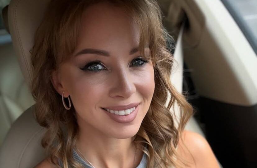 «Я жду свою свадьбу»: Полина Диброва впервые вышла в свет с женатым Романом Товстиком