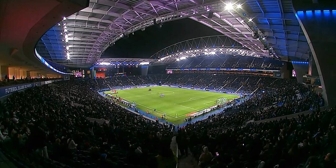 😎 Футбол для тех, кто ложится спать попозже