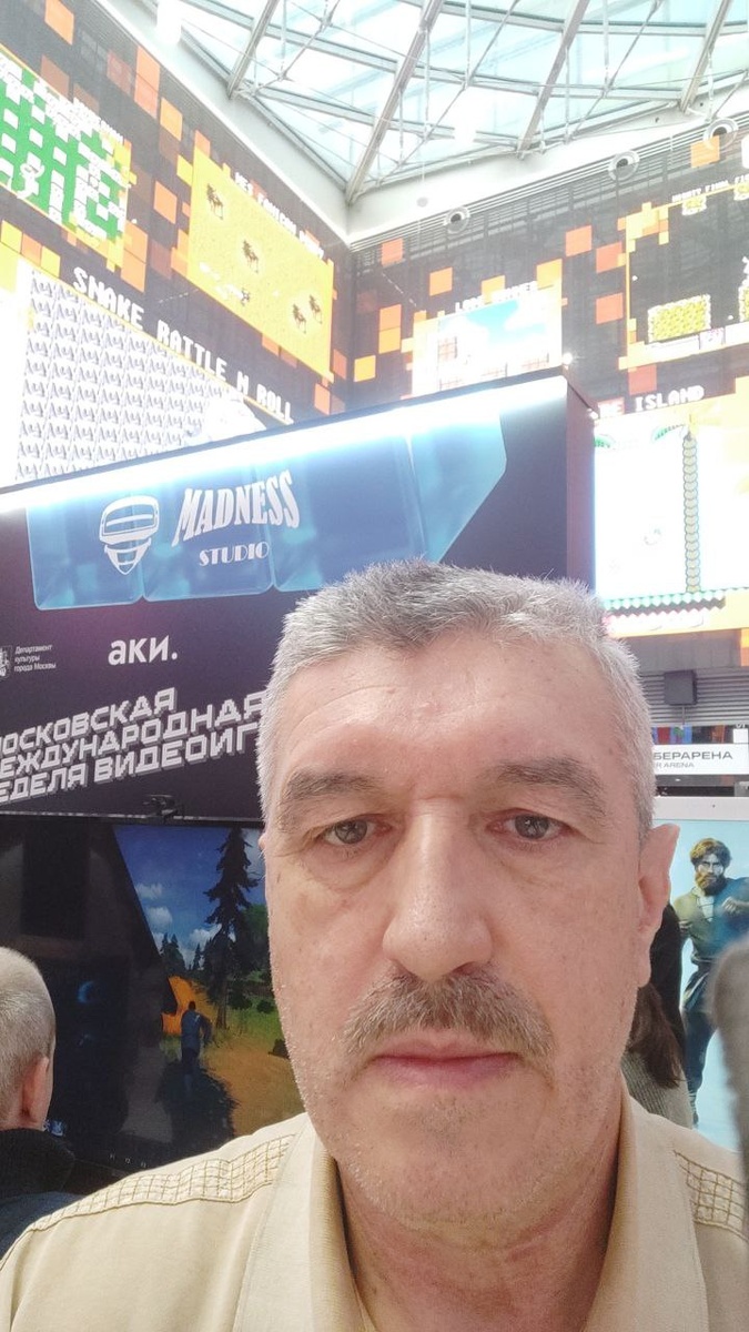 Леонид Витальевич Потапов на выставке "Comic Con Игромир 2025"