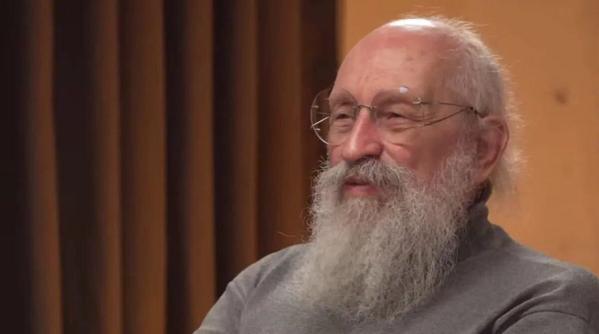    Анатолий Вассерман. Фото: скриншот из видео подкаста «Бородин в эфире».