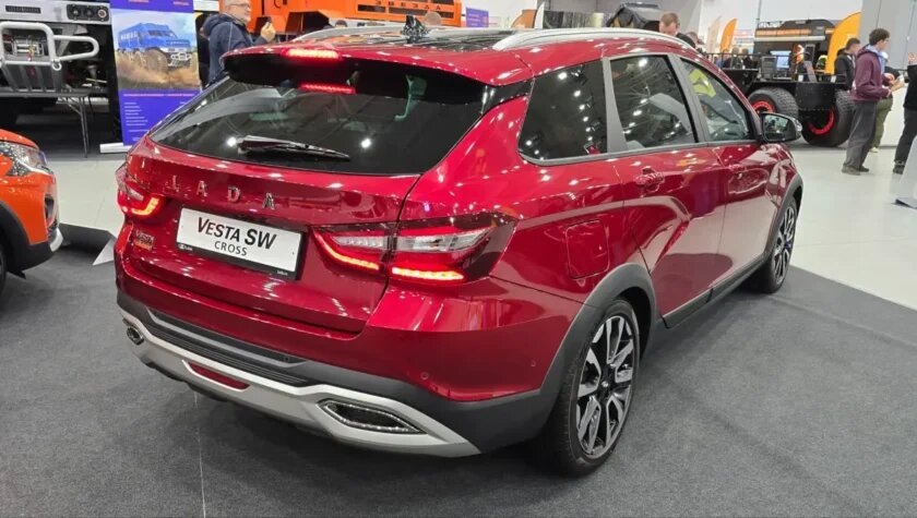 Листайте вправо, чтобы увидеть больше изображений