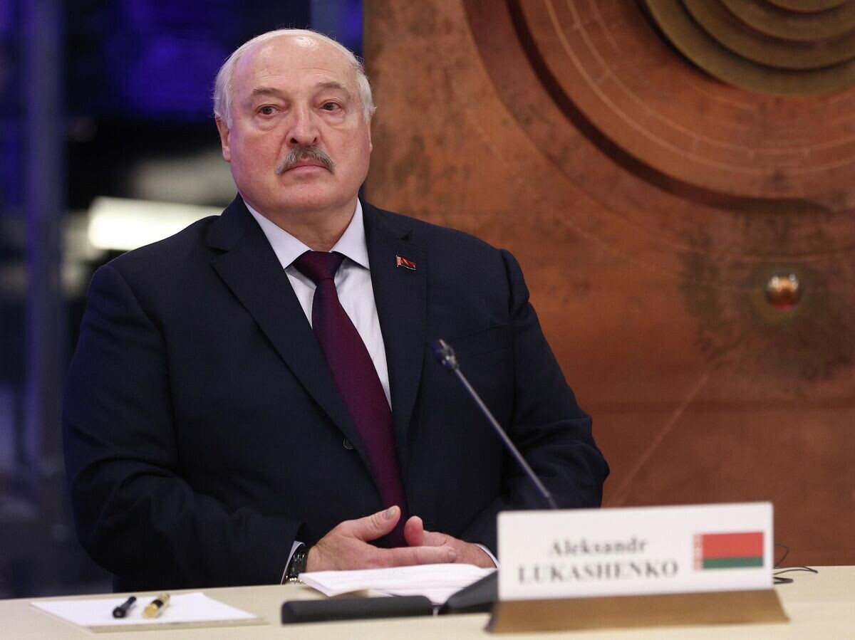    Президент Белоруссии Александр Лукашенко на пленарном заседании международного форума "Мировая атомная неделя" на ВДНХ | © РИА Новости / POOL