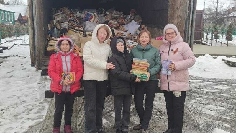 Волонтеры Старостаничного СДК собрали макулатуру для поддержки СВО