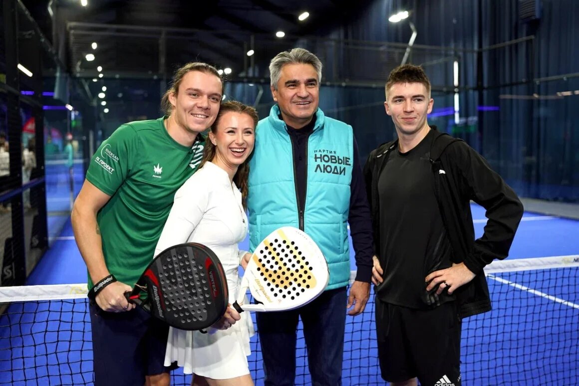    Алексей Нечаев с гостями турнира Freedom Strength Beauty