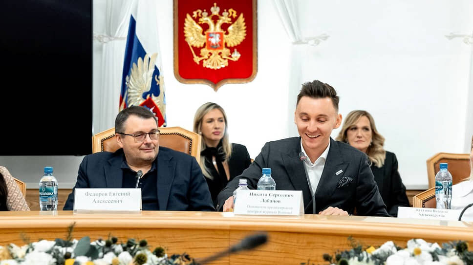 Евгений Федоров (слева) и Никита Лобанов.📷Фото: Telegram-канал парламентского клуба «Российский суверенитет» в Госдуме