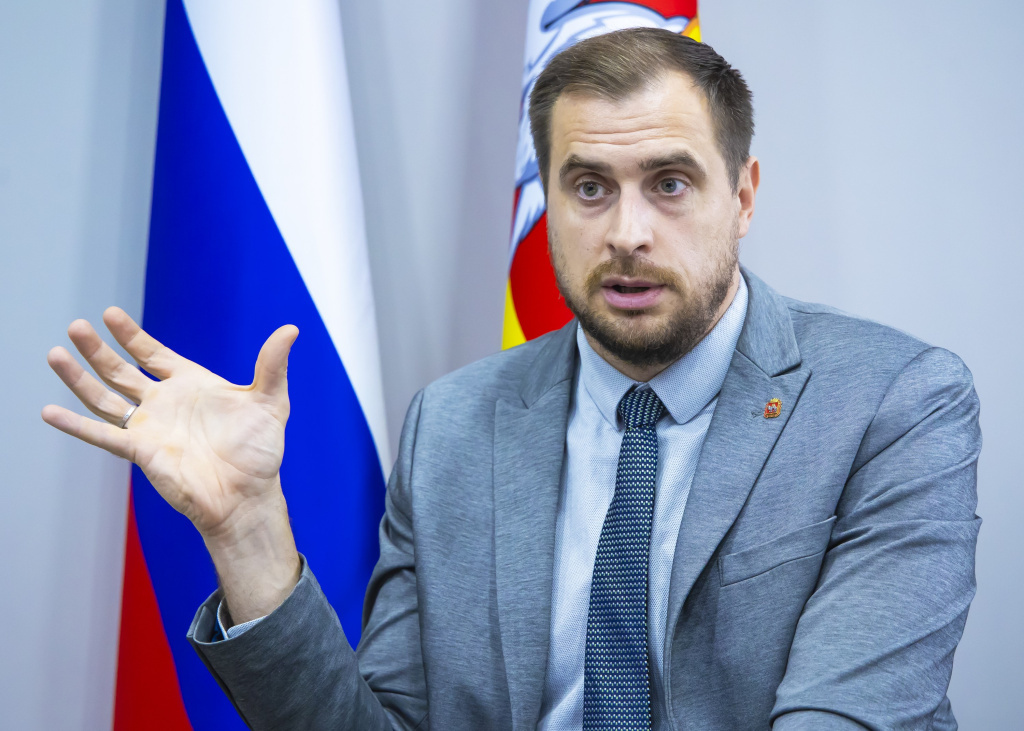 Фото: Юлия Боровикова, Олег Каргаполов, из архива «Вечернего Челябинска», Людмила Ковалева, из архива «Южноуральской панорамы»