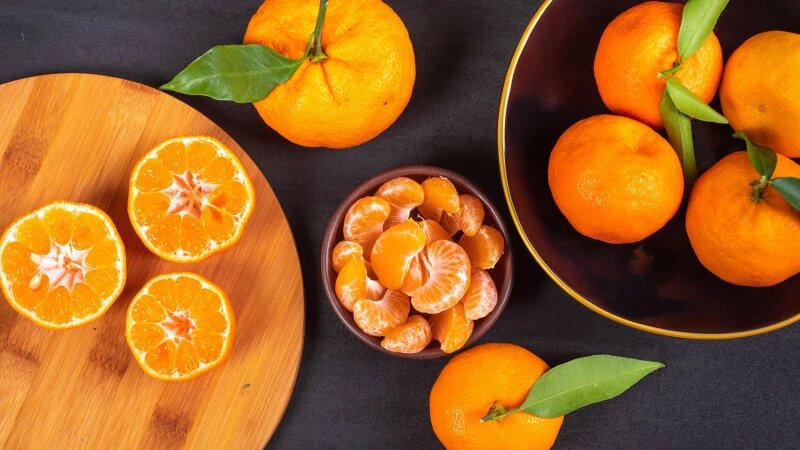     Мандарины. Фото: ru.freepik.com, автор 8photo.