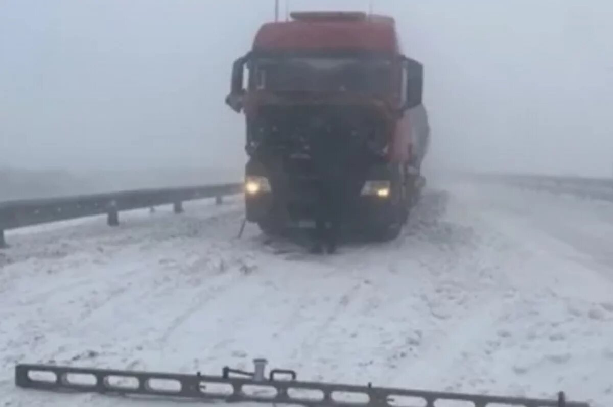    В Самарской области мужчина без прав устроил ДТП с микроавтобусом