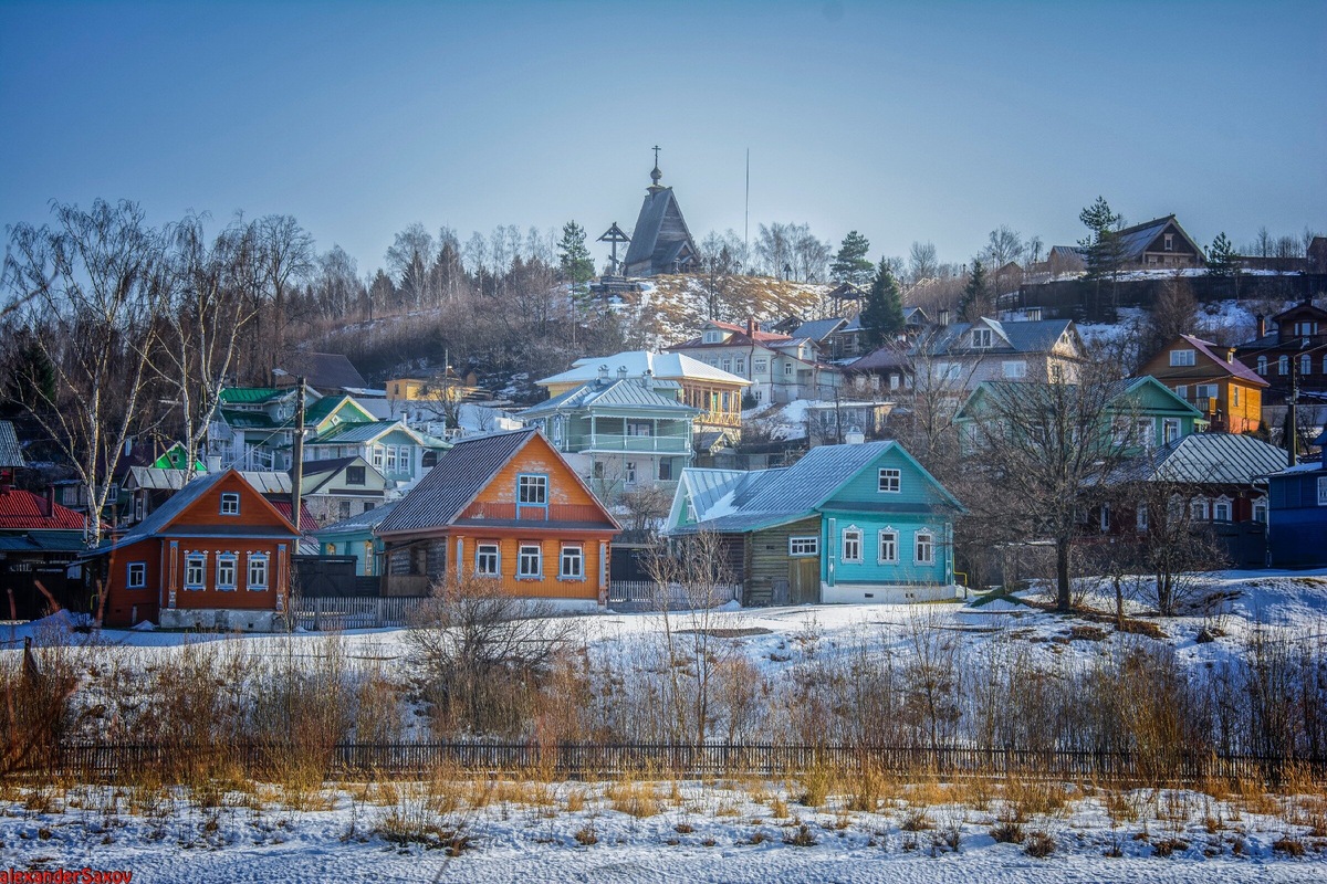 Плес. Фото: https://dzen.ru/a/XlJ4aRmfLTKR8XuT