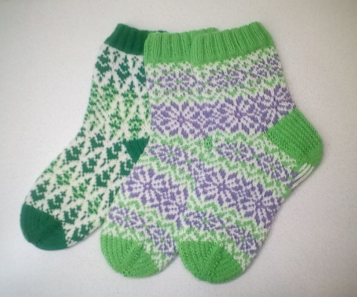 Вторую пару обязательно довяжу