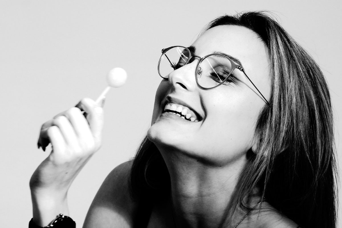 Вытеснение — это забывание травмирующего эпизода, неприемлемого желания или постыдной мысли