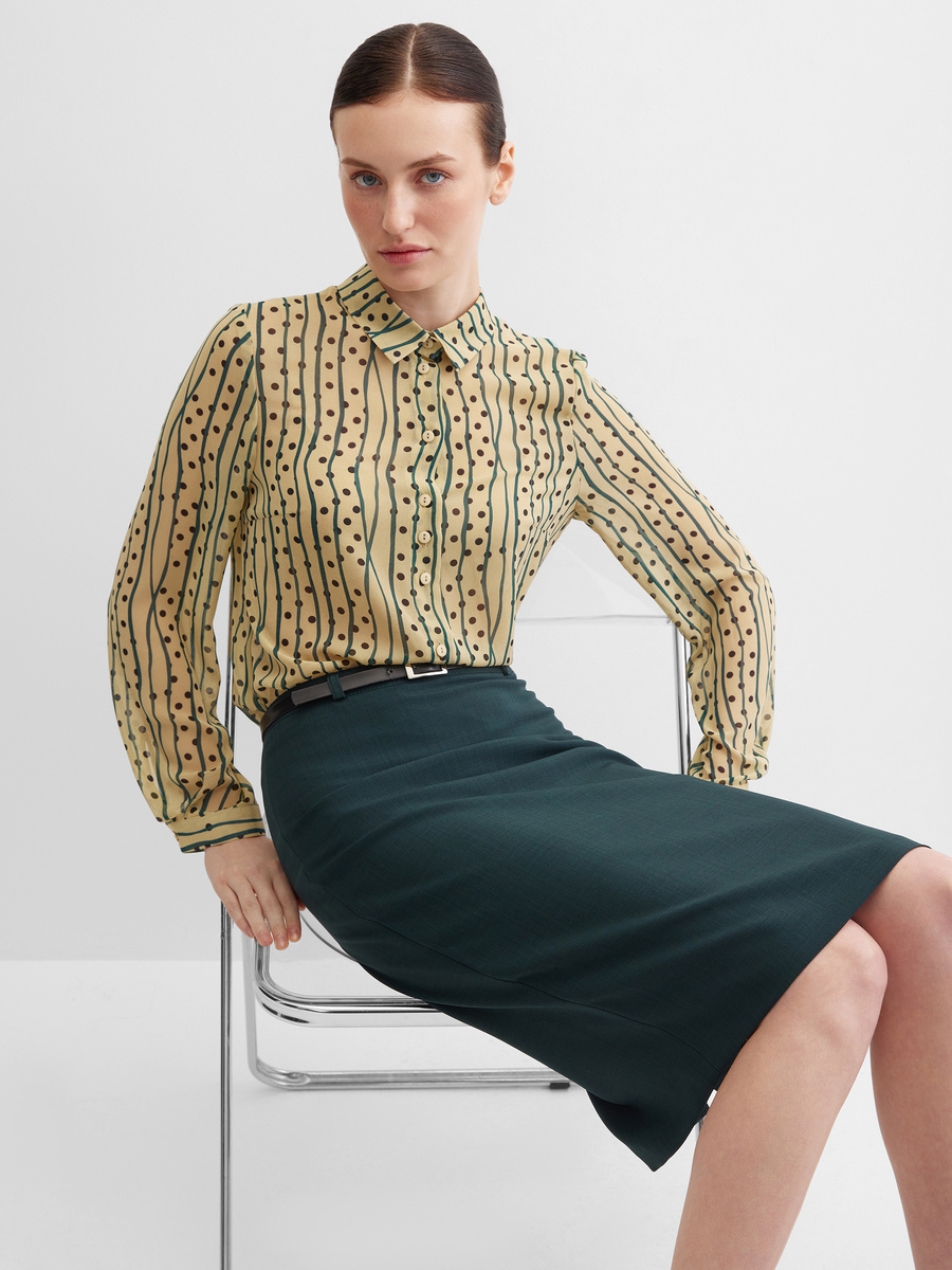 Блузка: 6 990 руб. Модель: 89180101 Артикул ткани: ИР595
Состав: 50% вискоза, 50% полиэстер
⠀
Юбка: 5 290 руб. Модель: 51110 Артикул ткани: АН144
Состав: 50% вискоза, 47% полиэстер, 3% лайкра Подкладка: 100% вискоза