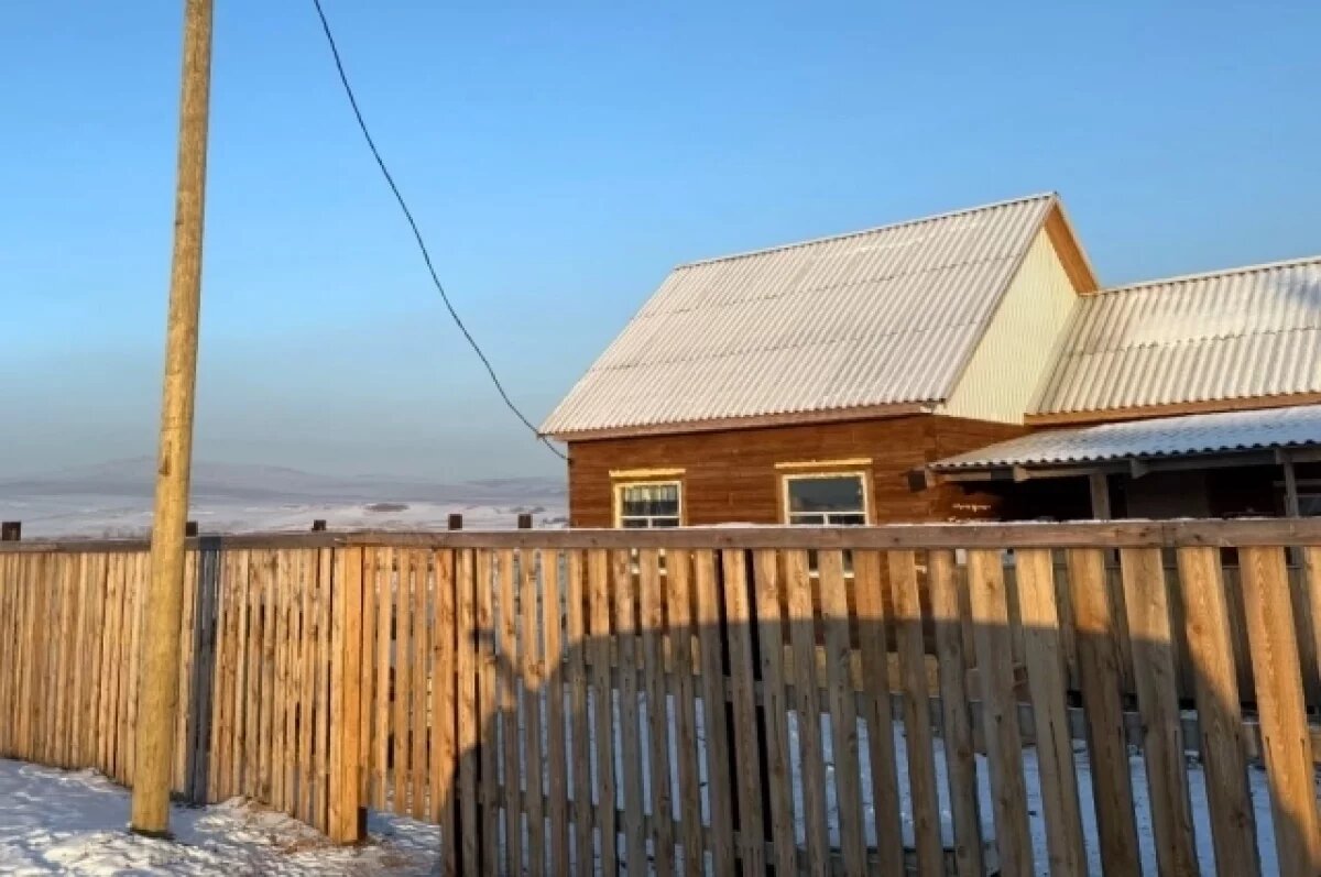    Семье с инвалидом помогли подключить дом к электросетям в Забайкалье