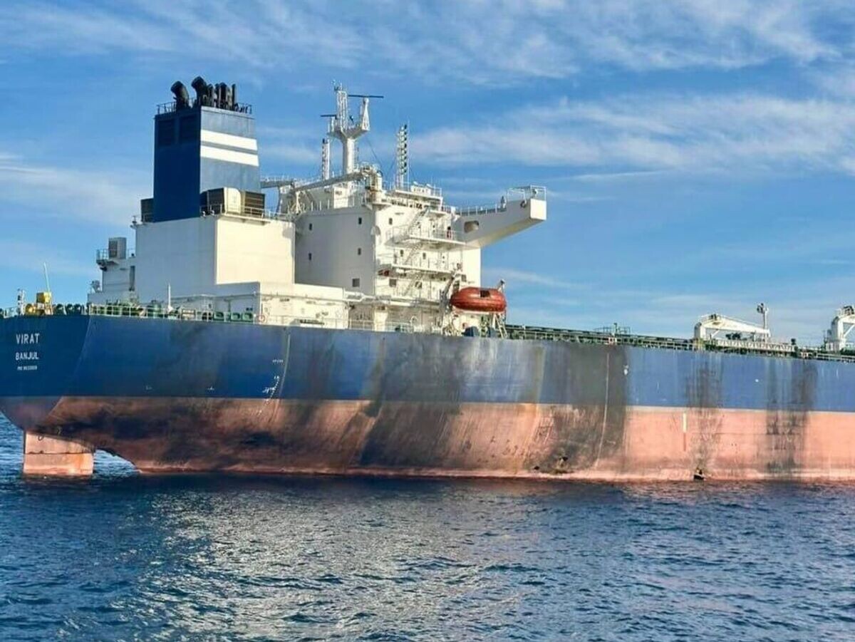    Поврежденный в результате атаки танкер Virat в Черном море | © Фото : соцсети