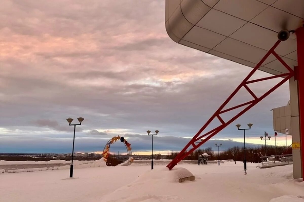    Новосибирские астрономы объяснили необычно розовую окраску неба
