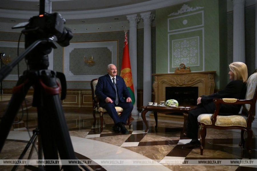     Звонок в Вашингтон: о чем Александр Лукашенко хочет поговорить с Дональдом Трампом?