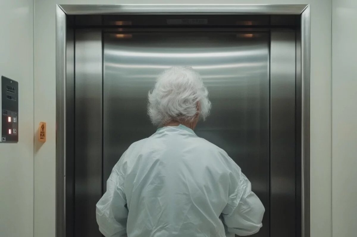    В Саратове поздравили с юбилеем 95-летнюю ветерана завода