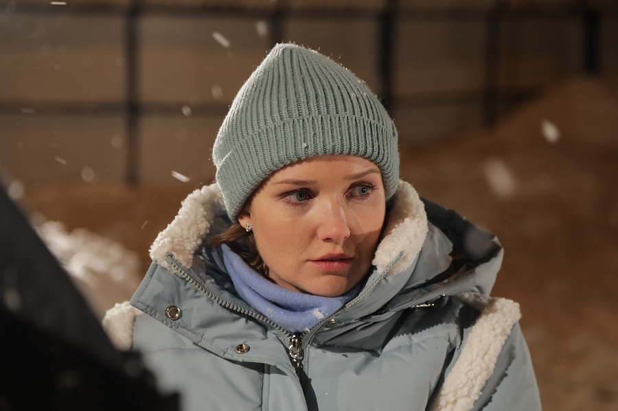 Сериал "Судьба на лестничной клетке" (2022)