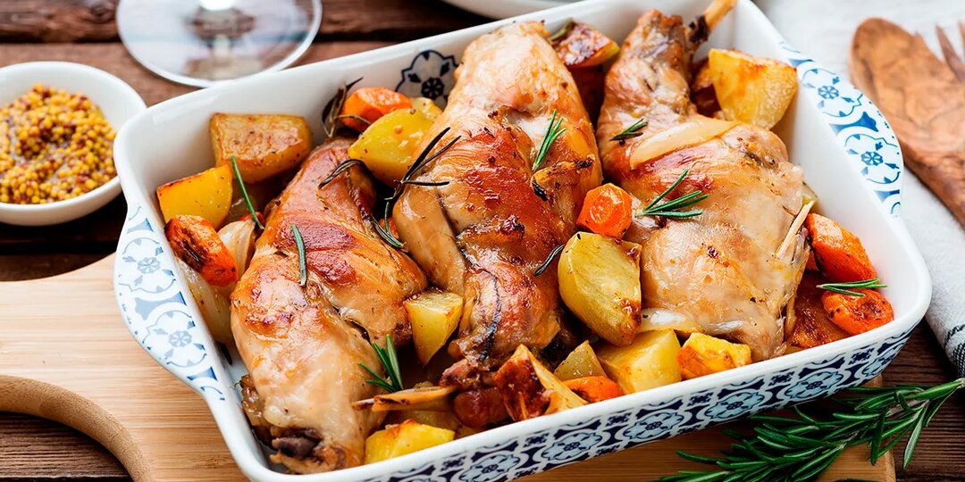 Кролик в духовке: 10 проверенных рецептов сочного и ароматного мяса