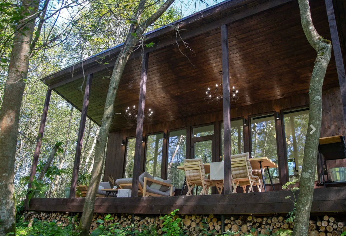 Глэмпинг "Живописный остров"