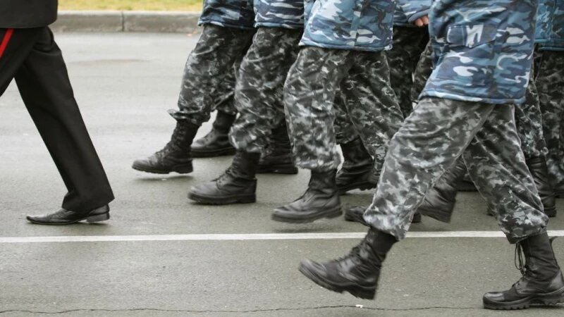     Армия. Михаил Хаустов