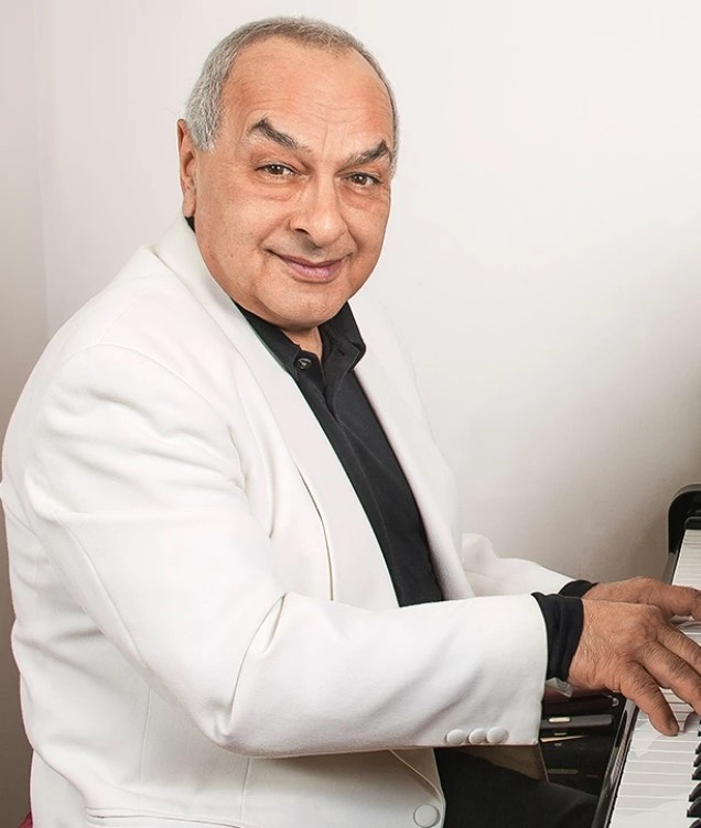 Левон Оганезов.