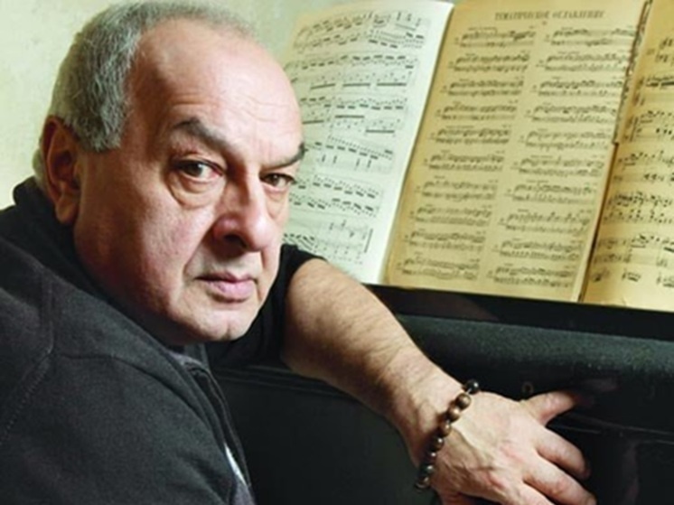 Левон Оганезов.