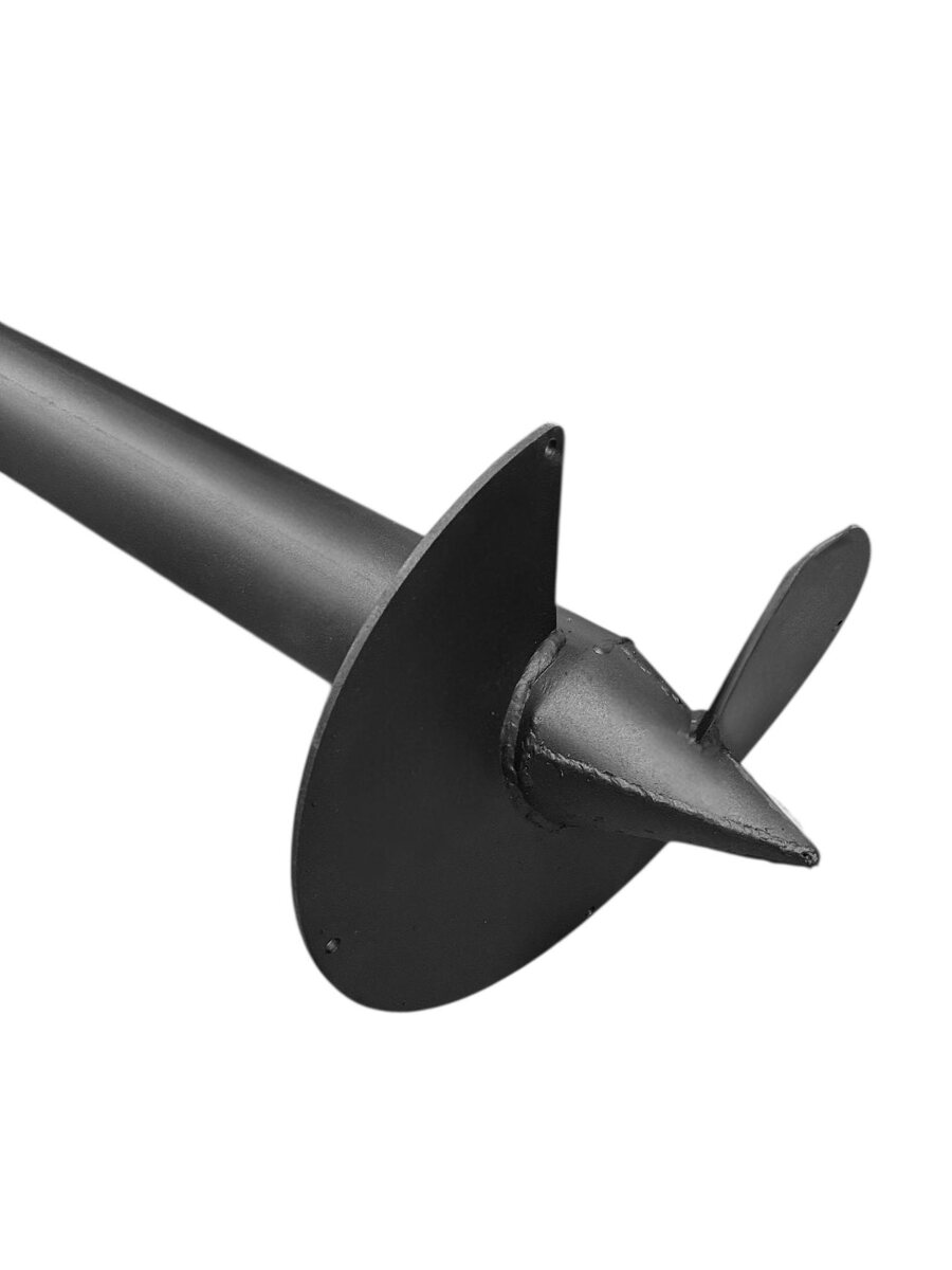 Свайно-винтовой фундамент подходит практически для любых типов зданий: от небольших каркасных домиков до промышленных объектов.