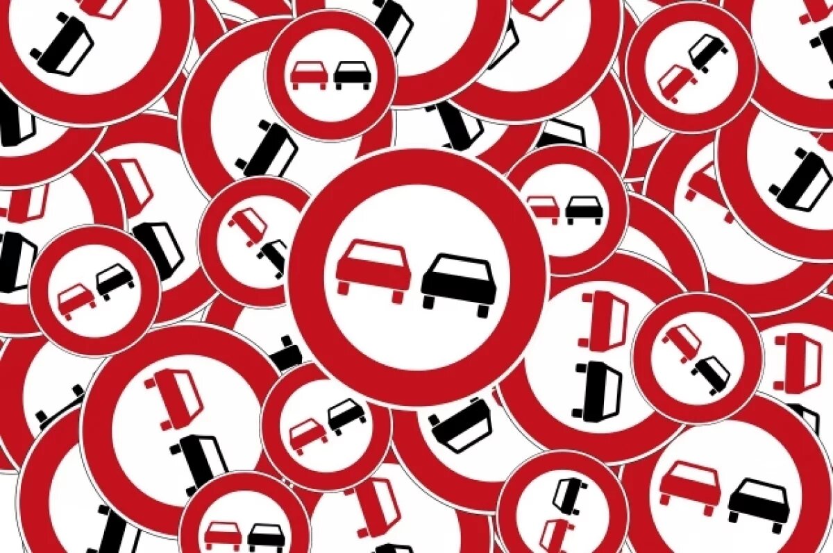    Новосибирских водителей предупредили об опасности зимнего обгона