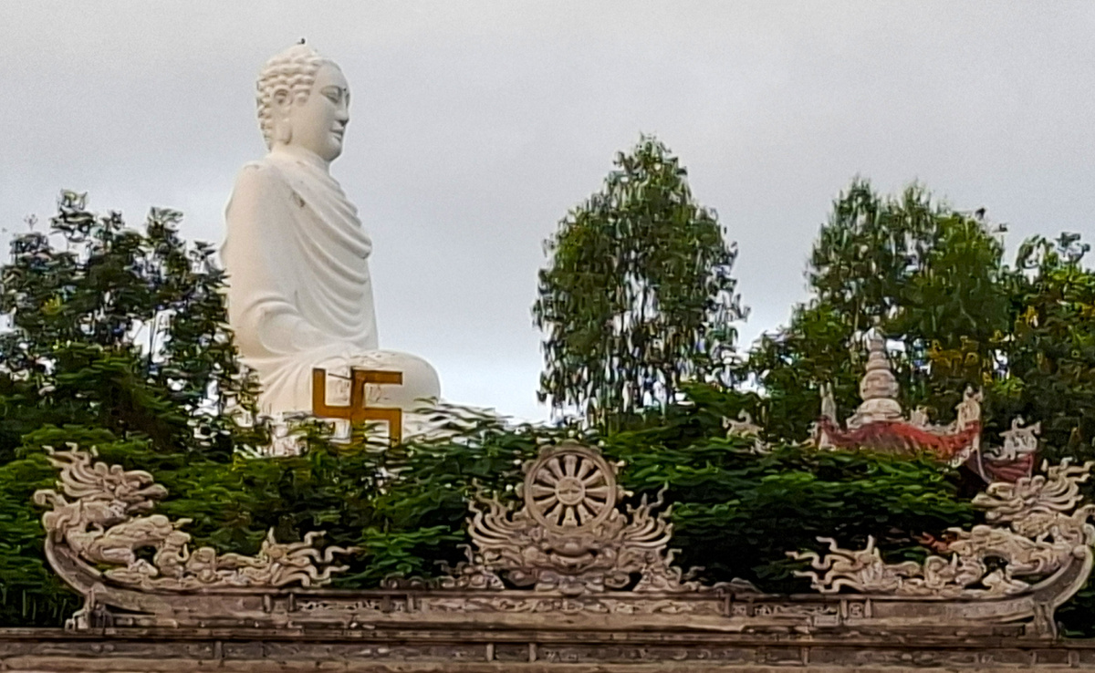 Белый Будда Нячанг Вьетнам