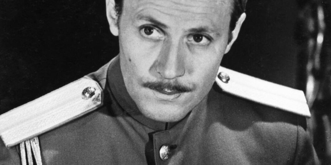 Он ненавидел дни рождения и говорил жене: «Купи себе сама». Каким на самом деле был мужем и отцом Юрий Соломин