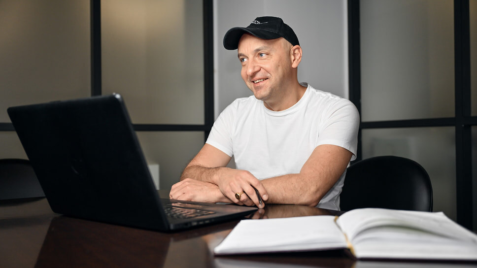 Генеральный директор компании Konsierge Кирилл Левадный.📷Фото: Антон Великжанин / Коммерсантъ