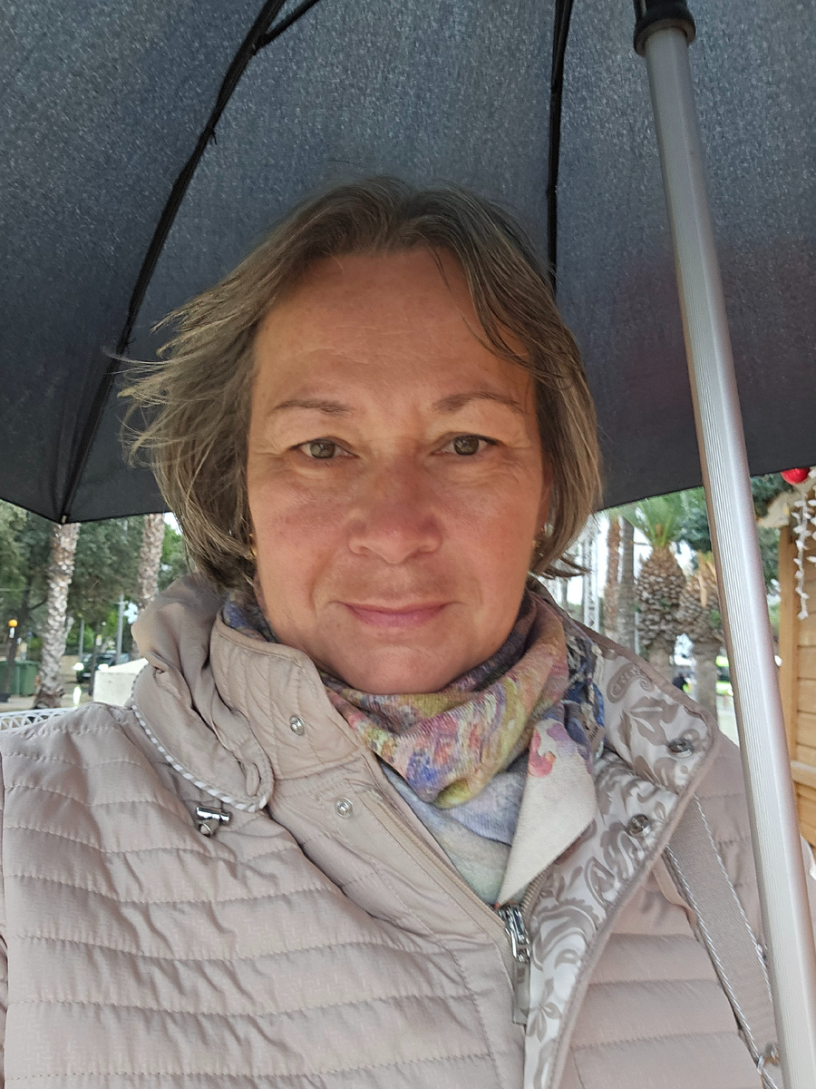 Улыбаемся и идём в полицию заявление писать