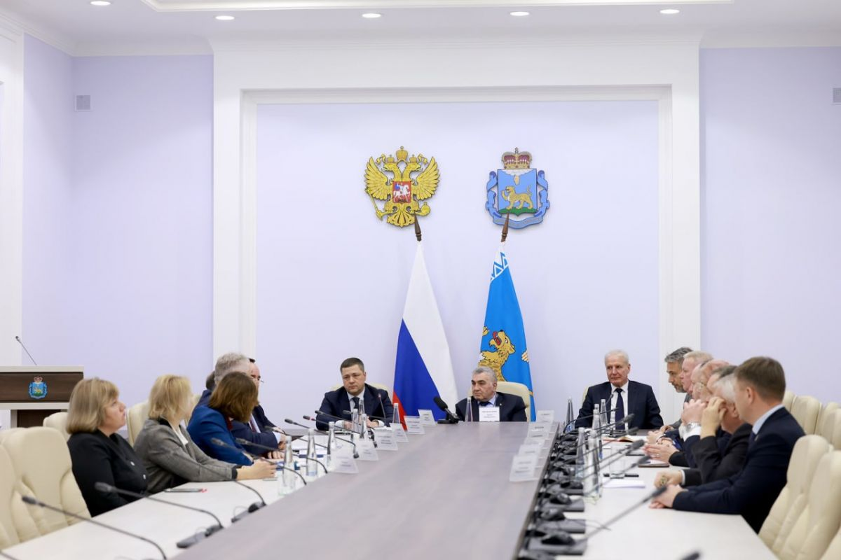 Источник фото: Пресс-служба Псковского областного Собрания депутатов