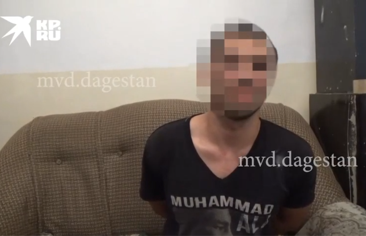 Парень дает показания. Фото МВД Дагестан