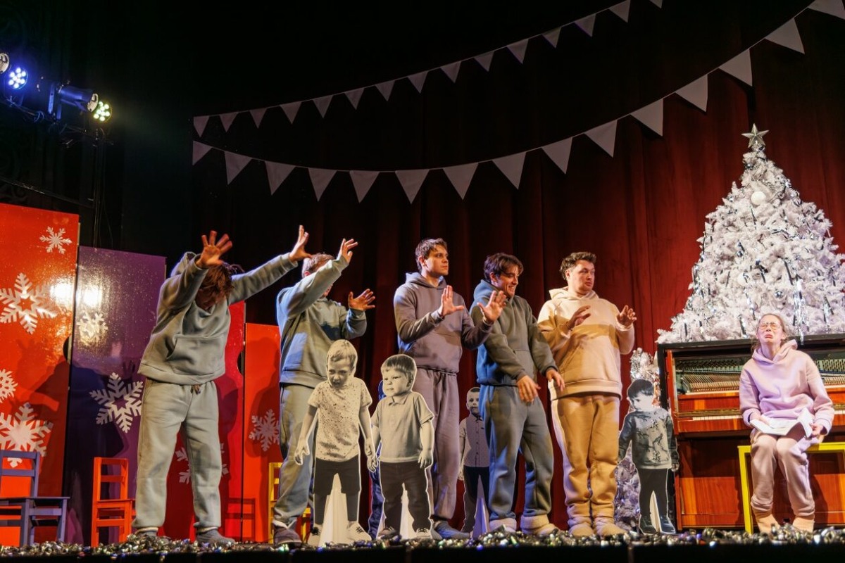 «Горка»: от эскиза к премьере на сцене иркутского ТЮЗа
Фото: Иркутский областной театр юного зрителя имени Вампилова