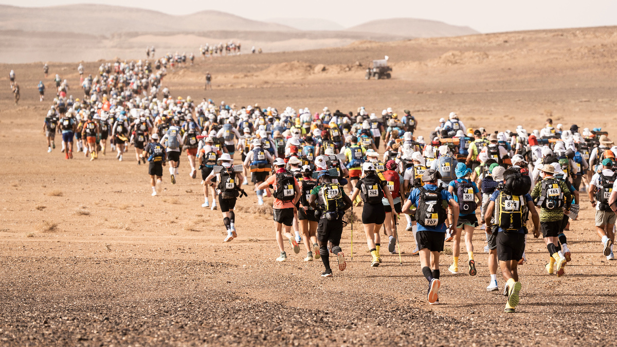 Фото старта марафона "Marathon des Sables"
