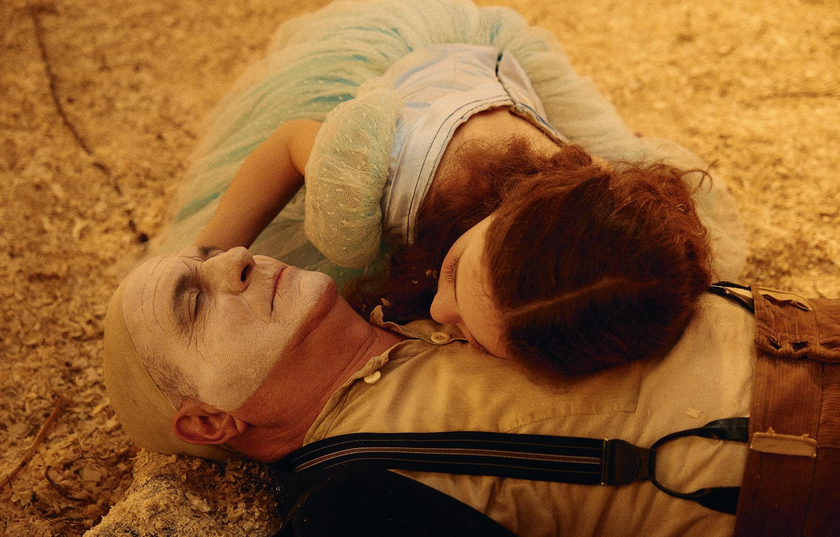 Листайте кадры.