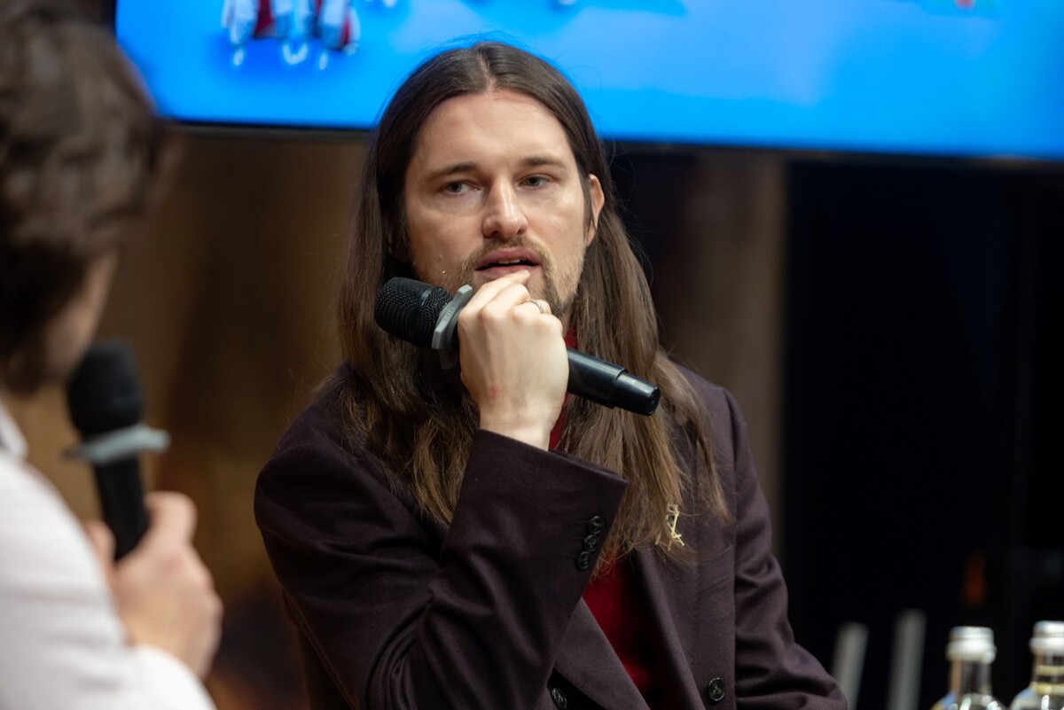 Режиссер уверен, что Сибири не хватает развитого продакшн-сервиса.  Фото: Фото предоставлено пресс-службой ТНТ