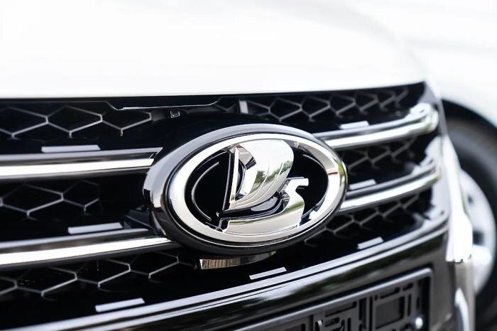 Обложка © Shutterstock / FOTODOM / fortton