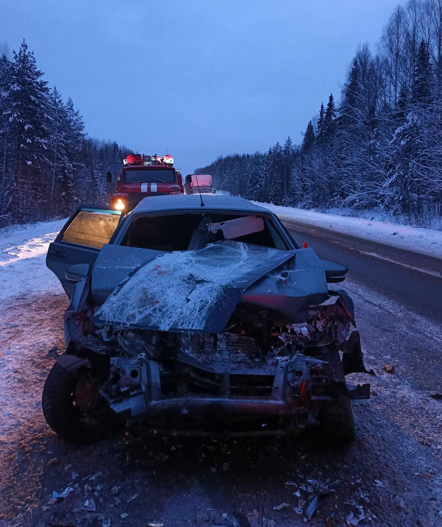    Молодой водитель врезался в грузовик на трассе «Вятка»