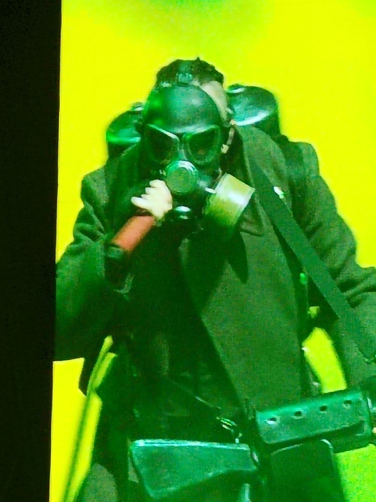 Фото с увеличением х8, так что качество хромает