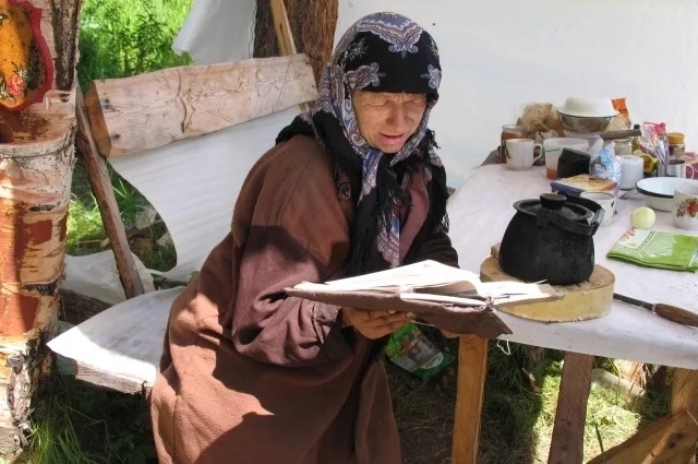 Почему Агафья Лыкова была вынуждена покинуть тайгу и уехать в цивилизацию