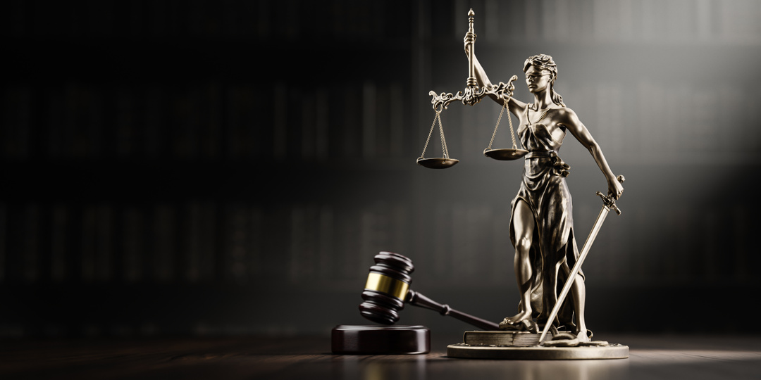 Юристы нашли две грубые судебные ошибки в деле Долиной. Закон просто обошли